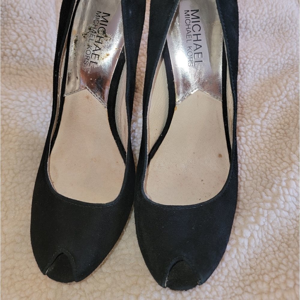 Michael Kors black suede peep-toe platform snakeskin heels (7.5M) - Picture 3 of 8